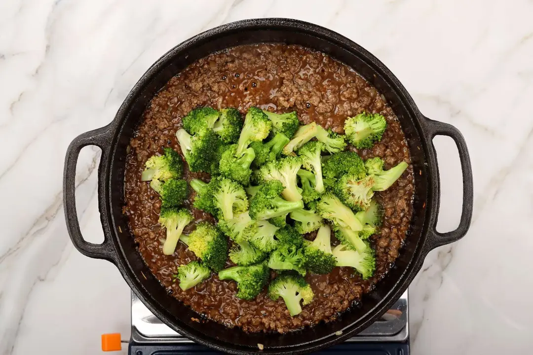 6 Return the broccoli to the pan ground beef