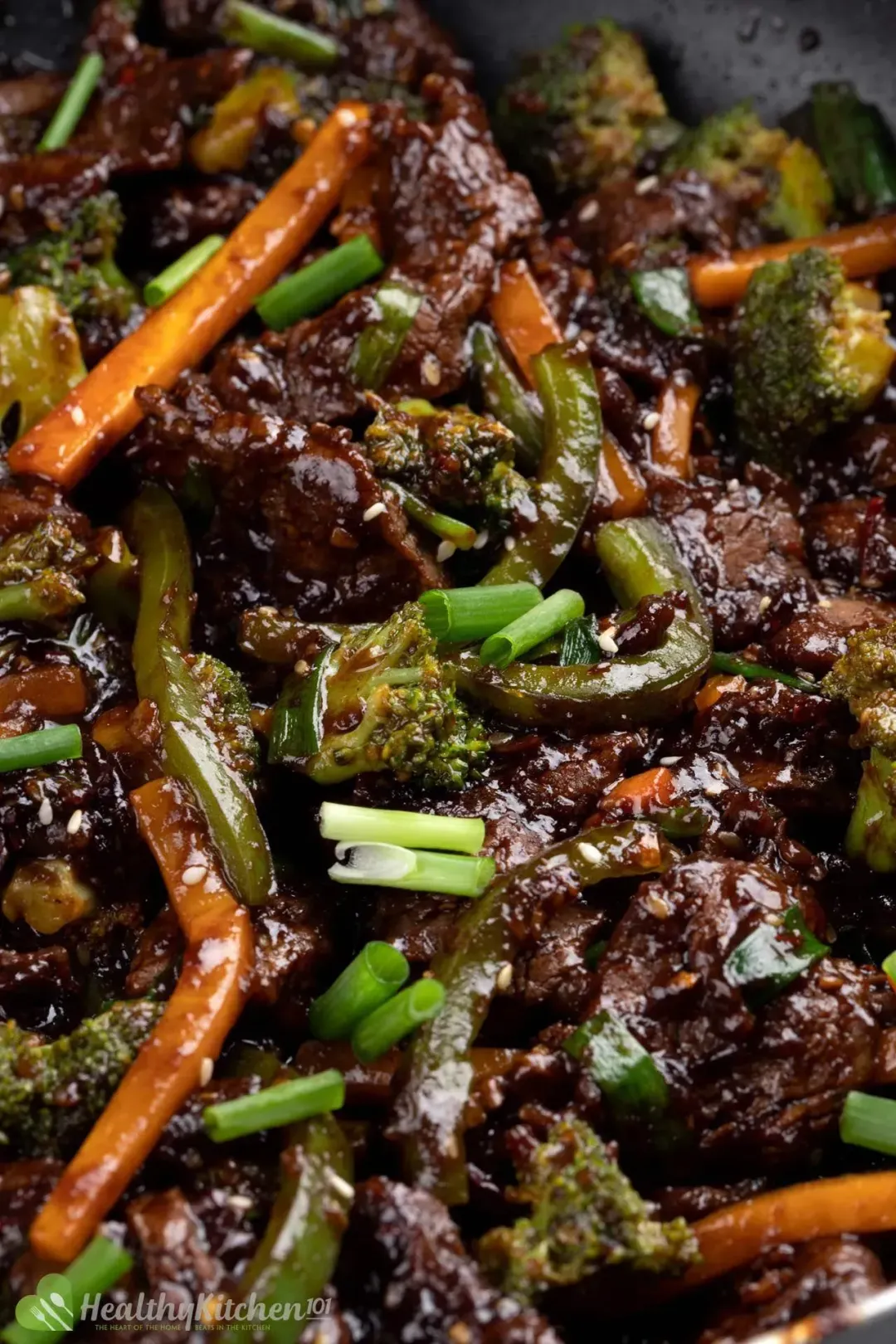 Mongolian Beef Recipe: A Healthy, Easy, Sweet, Spicy, and Savory Dish