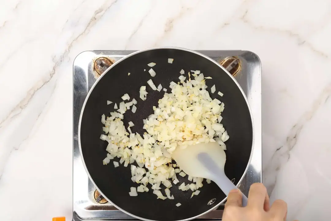 step 2 How to Make Cheeseburger Egg Rolls