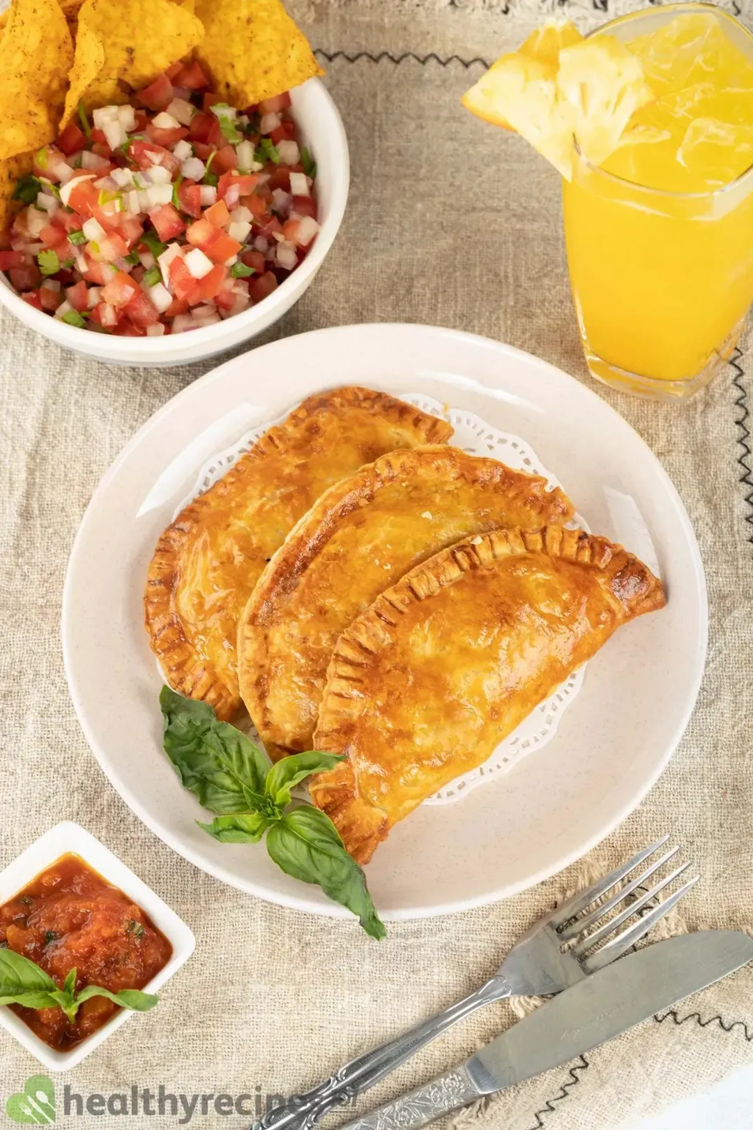 what to serve with empanadas