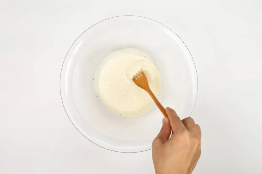 step 1 How to make broccoli slaw