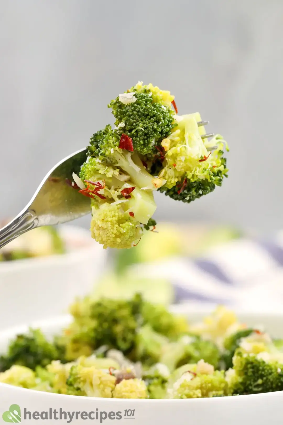 what to season broccoli with