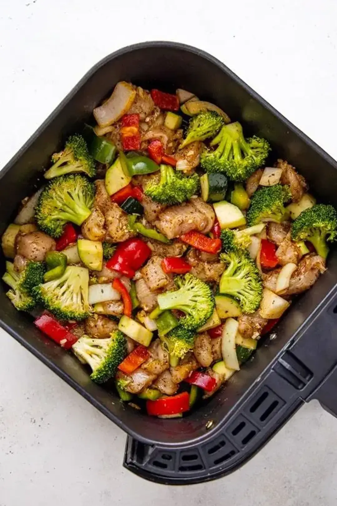 Healthy Air Fryer Chicken and Veggies