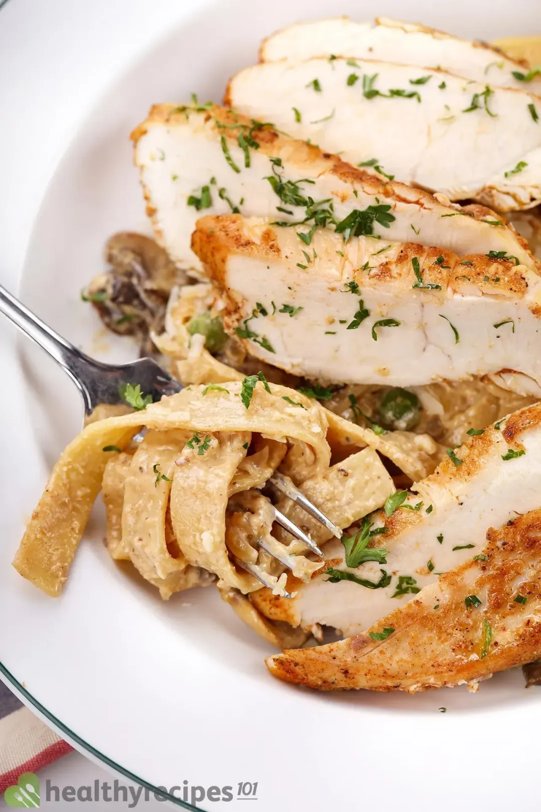 Seasoning chicken for chicken alfredo