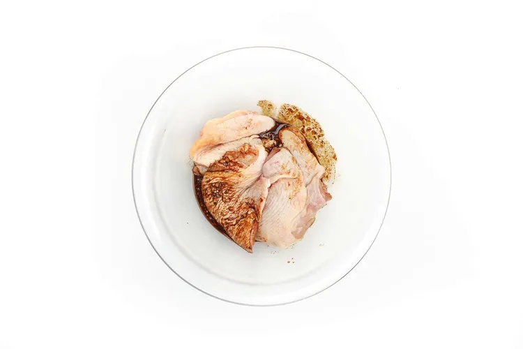 Thai Chicken Recipe: An Easy and Flavorsome Thai Dish