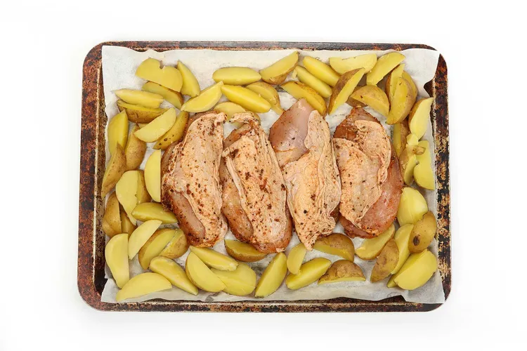 Baked Chicken Breast and Potato Recipe: An Effortlessly Delicious