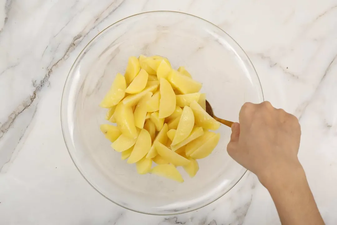 step 4 How to Make Grilled Chicken in an Air Fryer