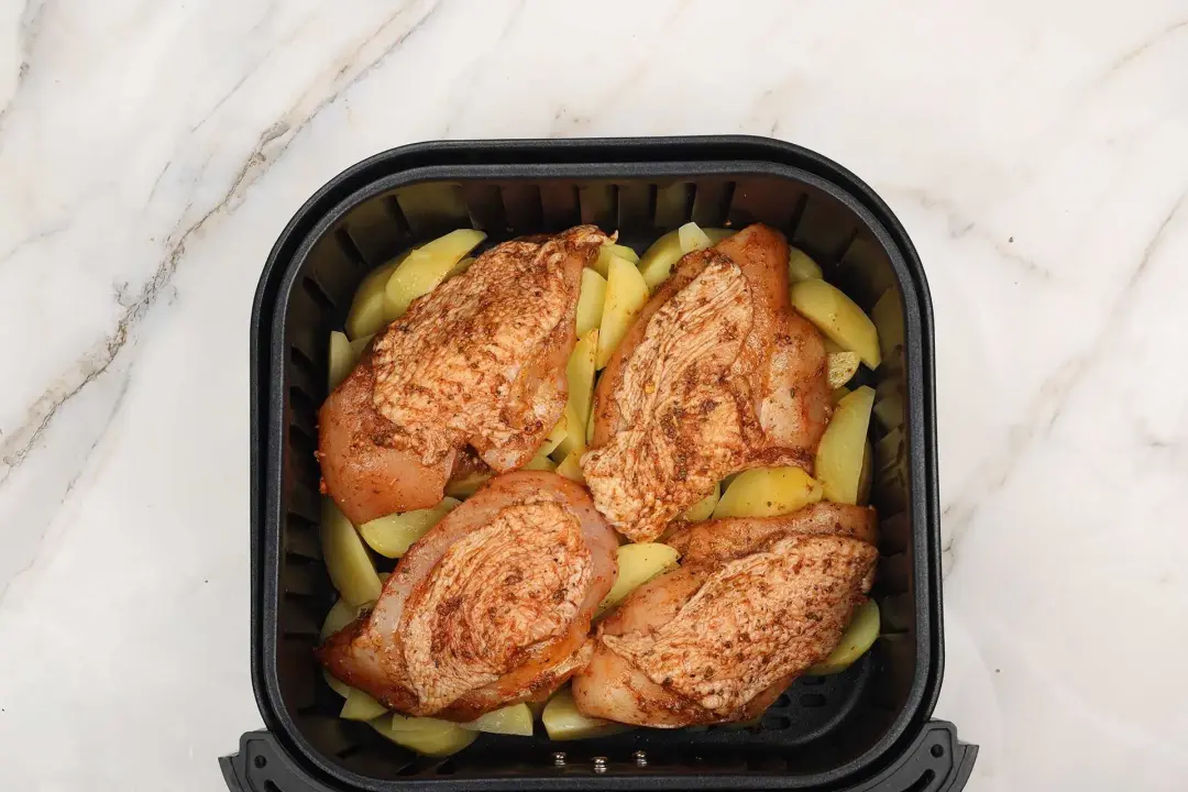 step 5 How to Make Grilled Chicken in an Air Fryer