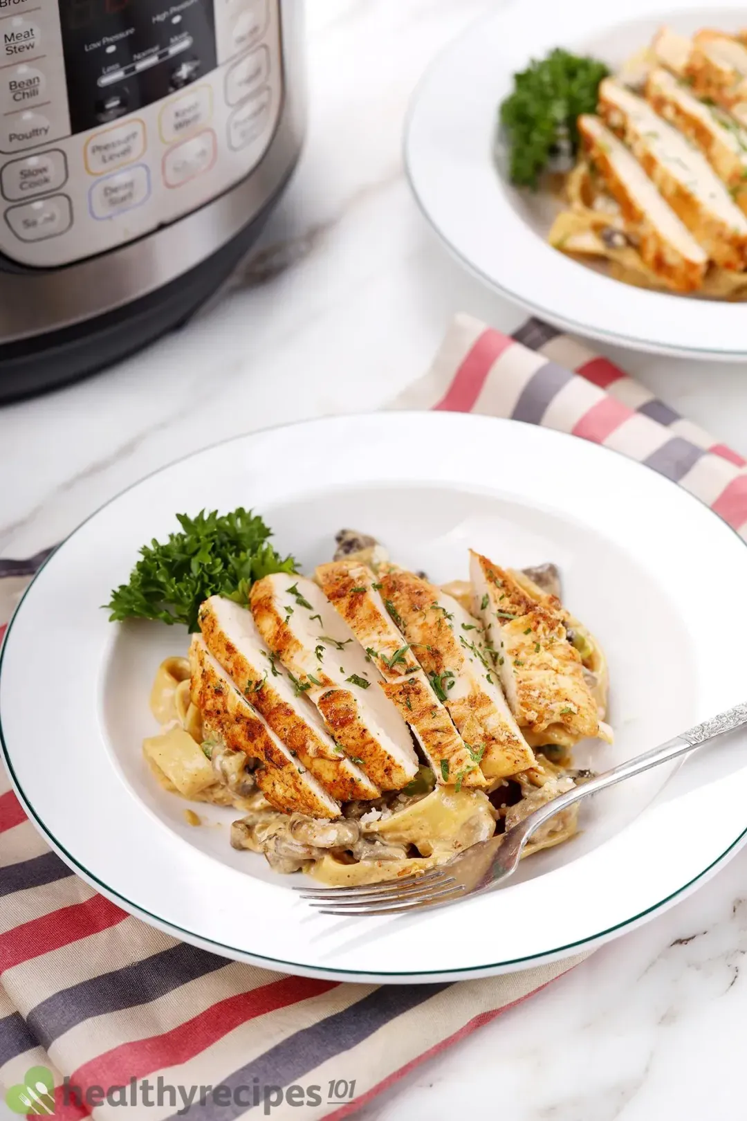 storing and reheating chicken alfredo