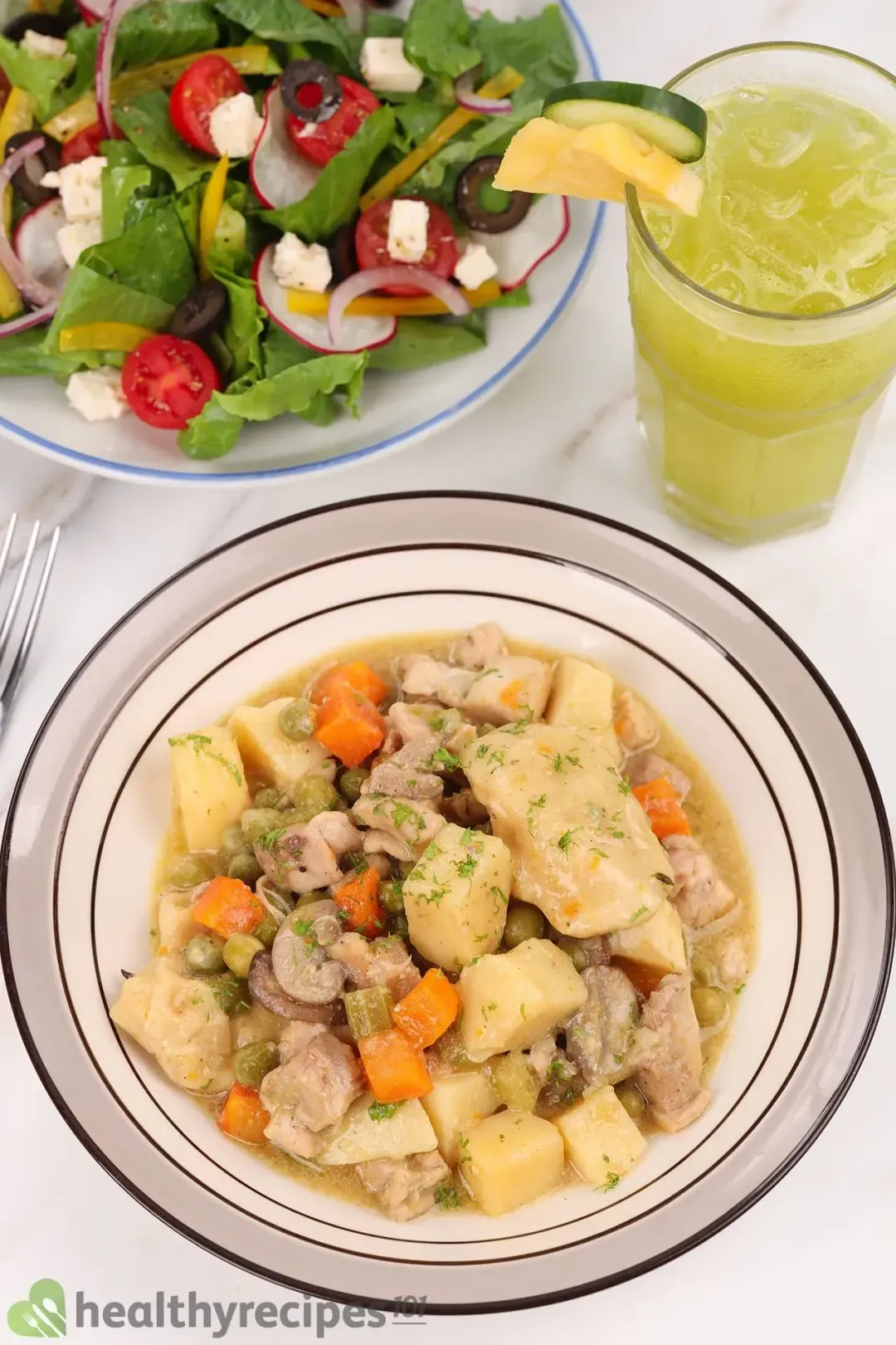 What to Eat With Chicken and Dumplings