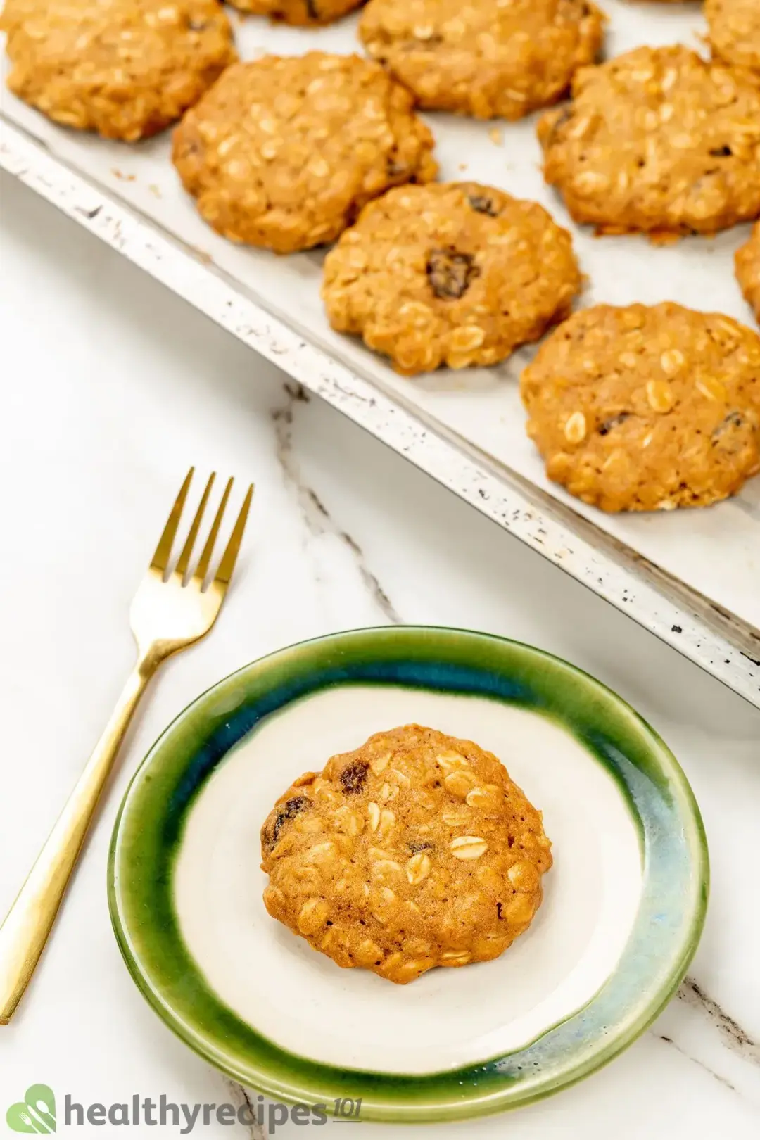 how long do oatmeal raisin cookies last