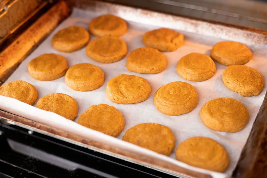 baking pumpkin cookies in the oven
