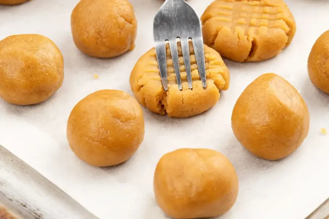 step 6 how to make peanut butter cookies