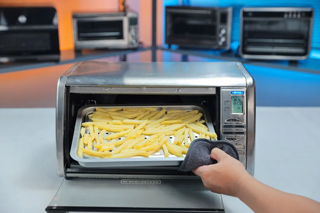 B&D CTO6335S Large Convection Toaster Oven