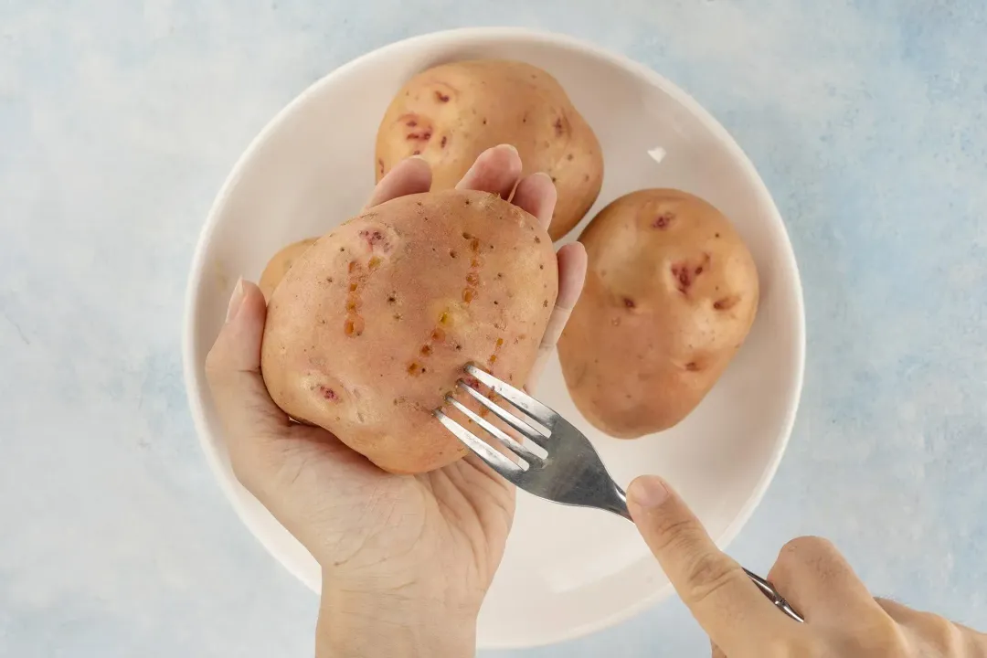 step 1 how to make a baked potato in air fryer