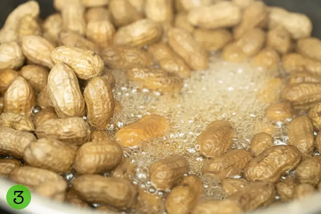 Step 3 Boil peanuts