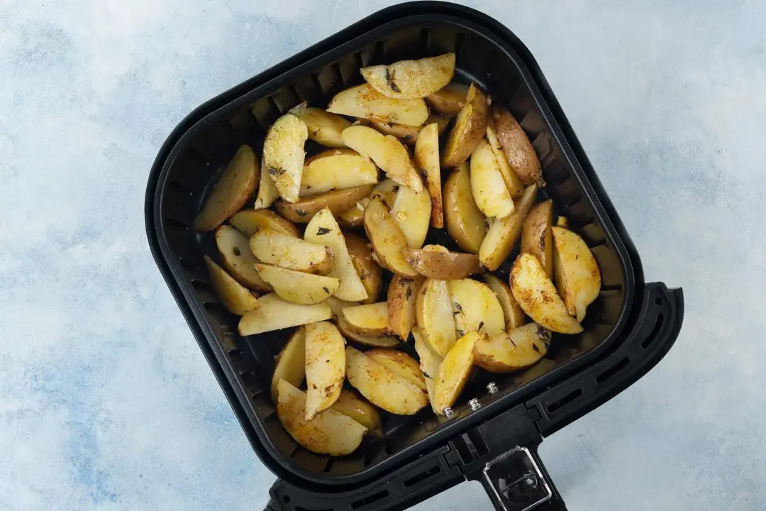 step 5 How to Make Potato Wedges in an Air Fryer
