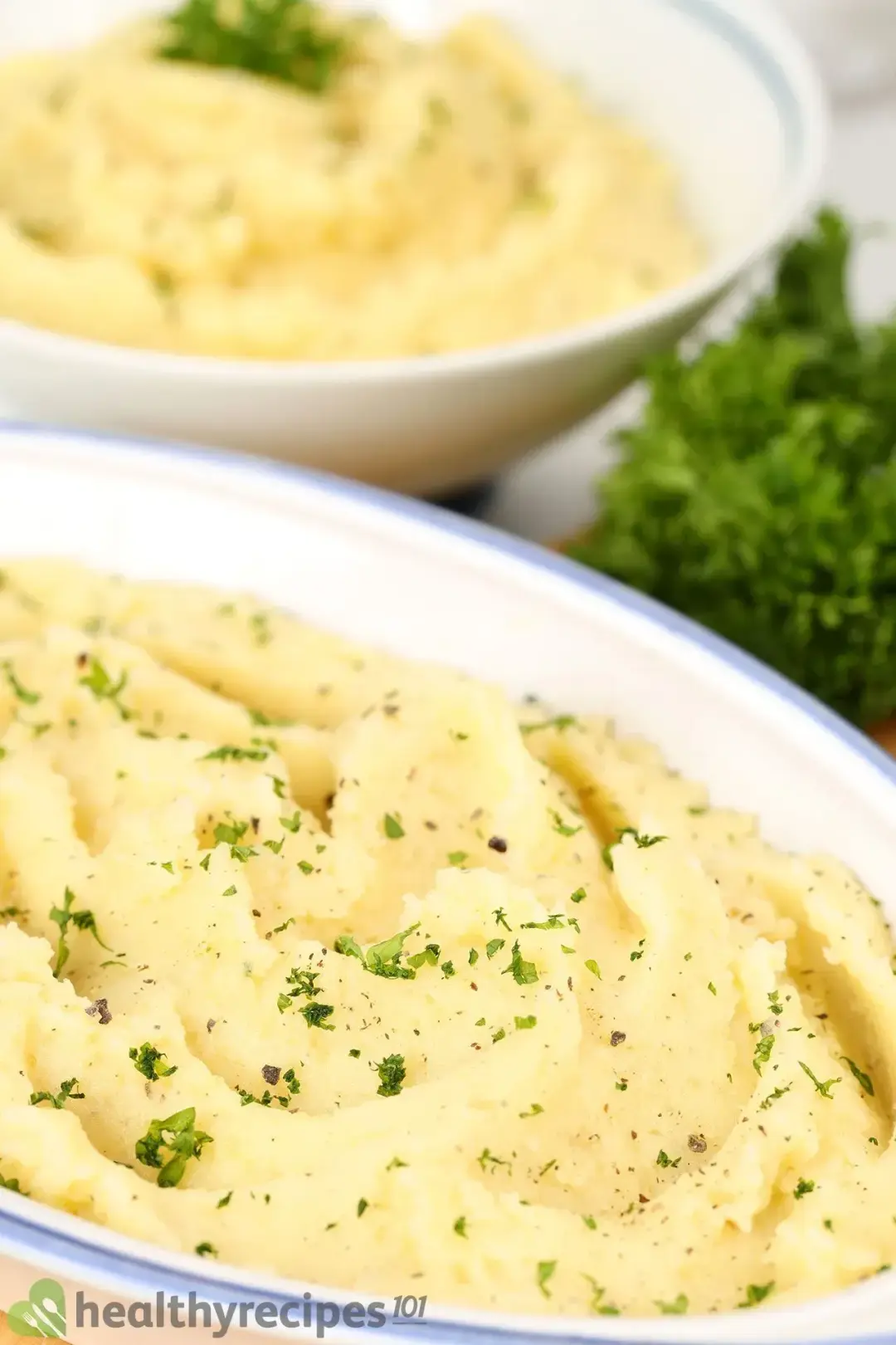 what goes well with mashed potatoes