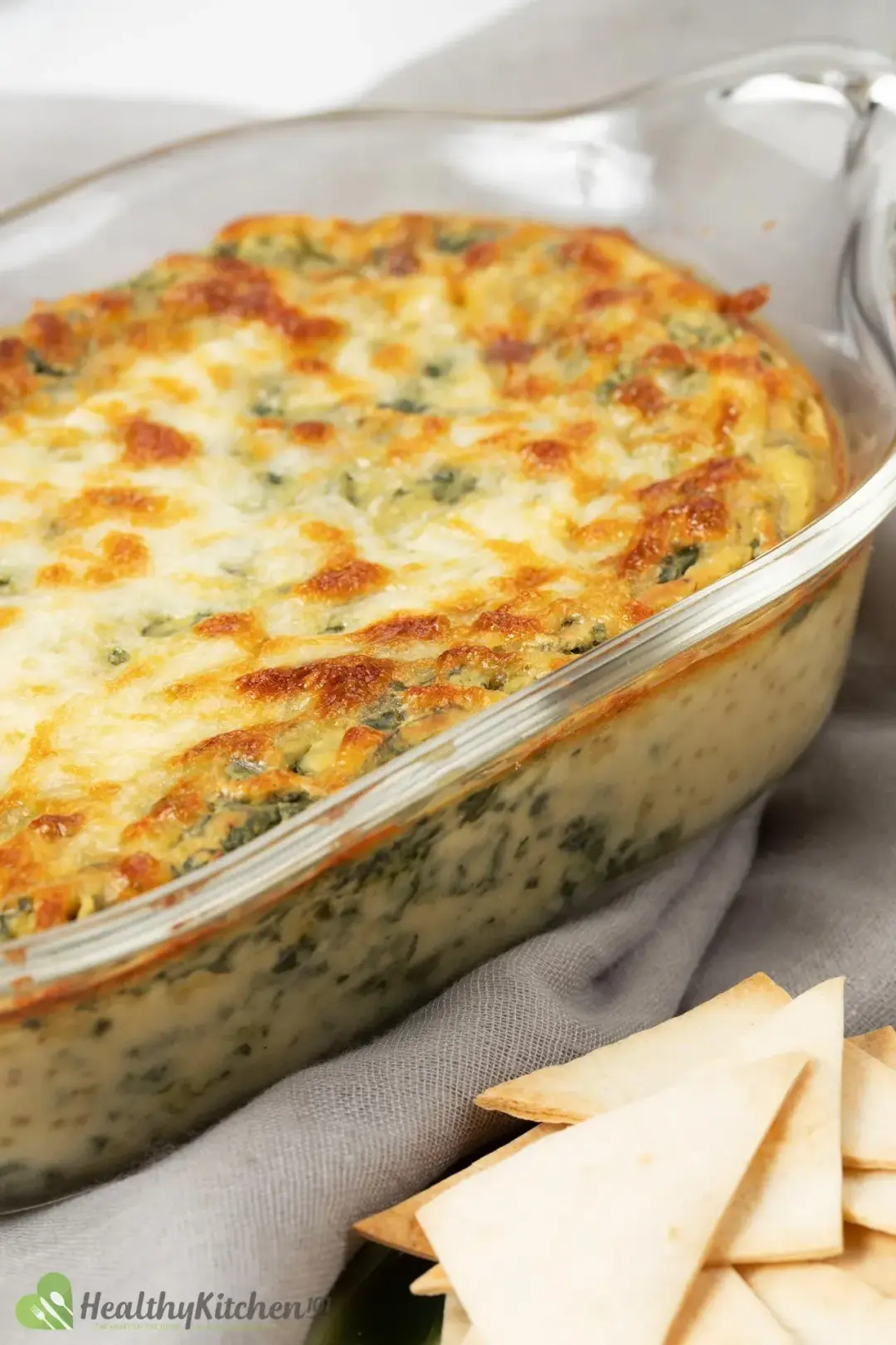 what goes well with spinach artichoke dip