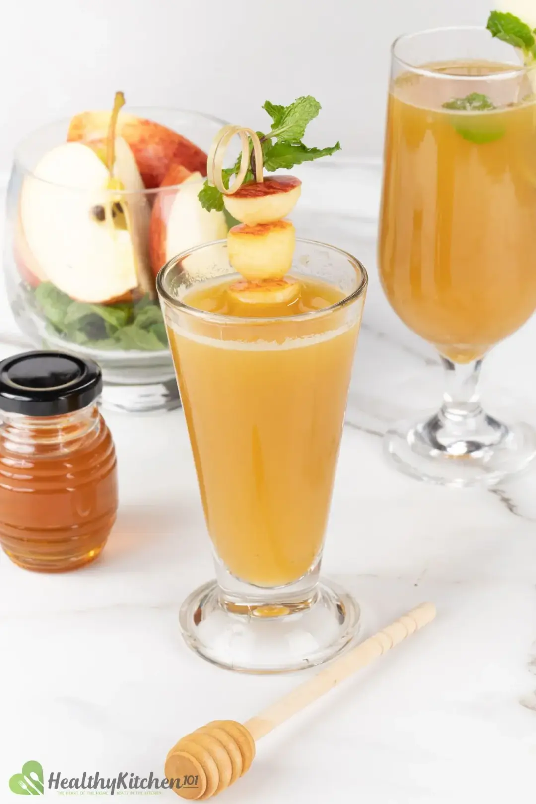 Apple Juice Recipe healthykitchen101