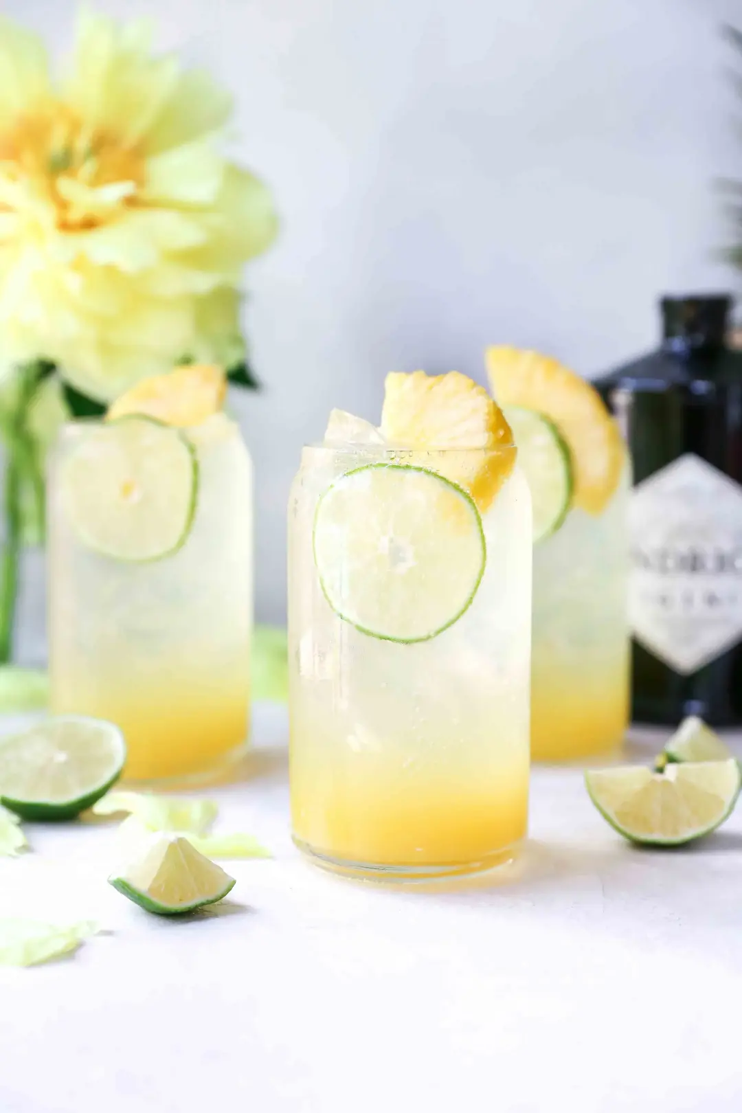 gin and pineapple juice