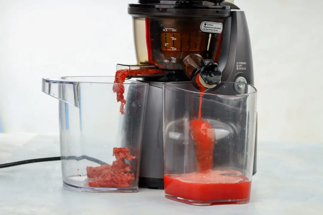 step 1 How to make Strawberry Kiwi Juice