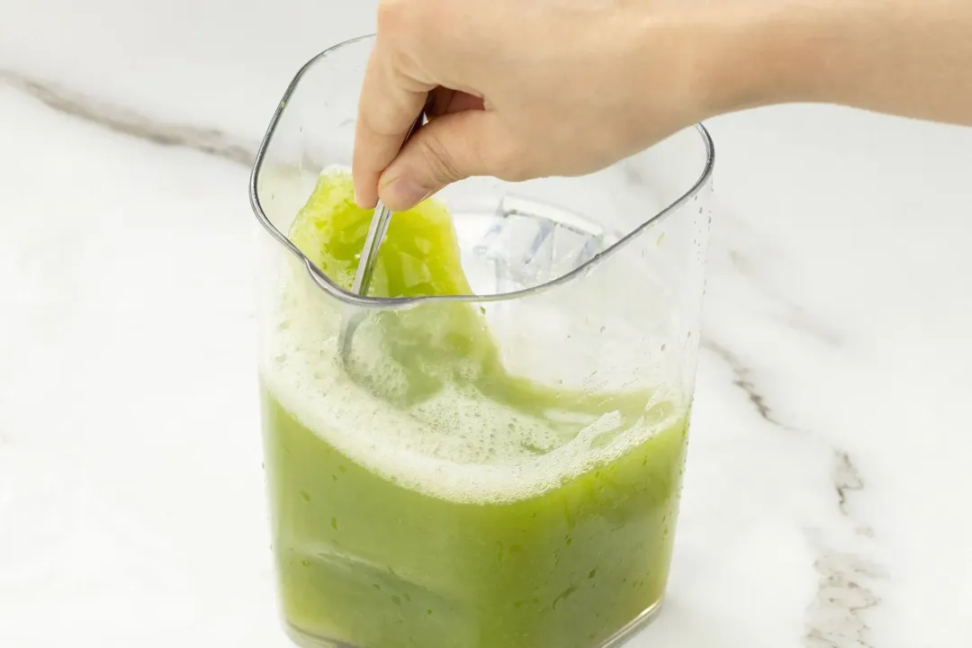 Pineapple Celery Juice Recipe A Healthy Sweet & Mellow Drink