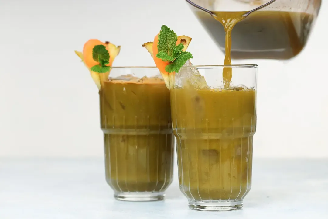 step 3 How to Make Spinach Carrot Juice