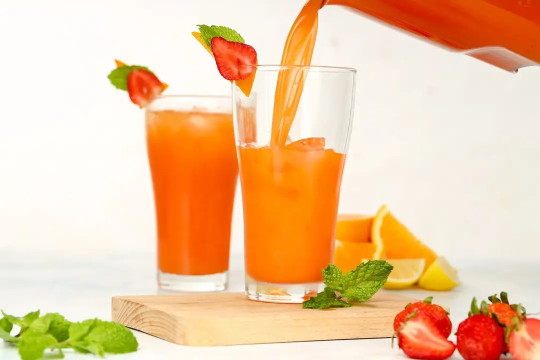step 3 How to make Strawberry Orange Juice