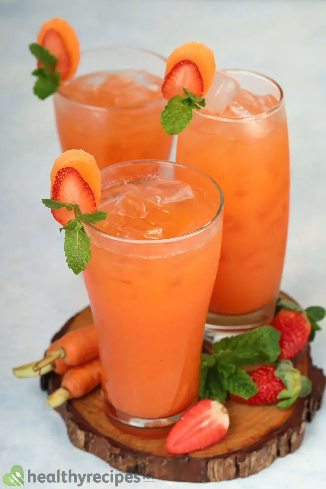 Storage and Freezing the Leftover Strawberry Carrot Juice