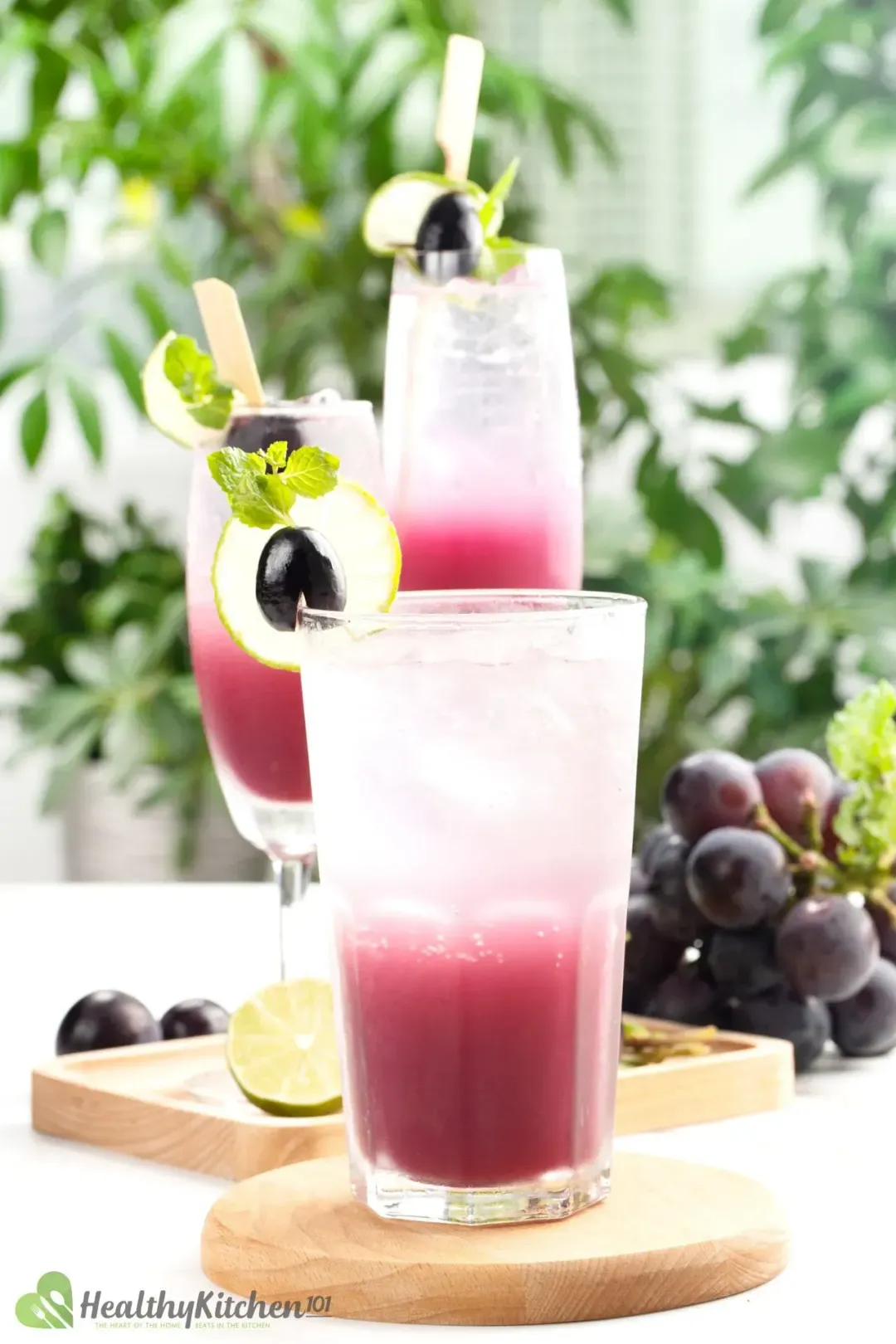 Vodka and Grape Juice Recipe Healthykitchen101