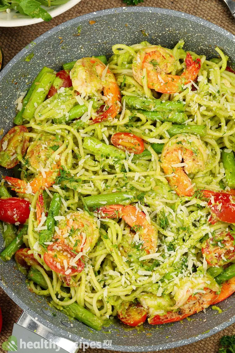 Avocado Pasta Recipe Creamy Spaghetti With Shrimp and Asparagus