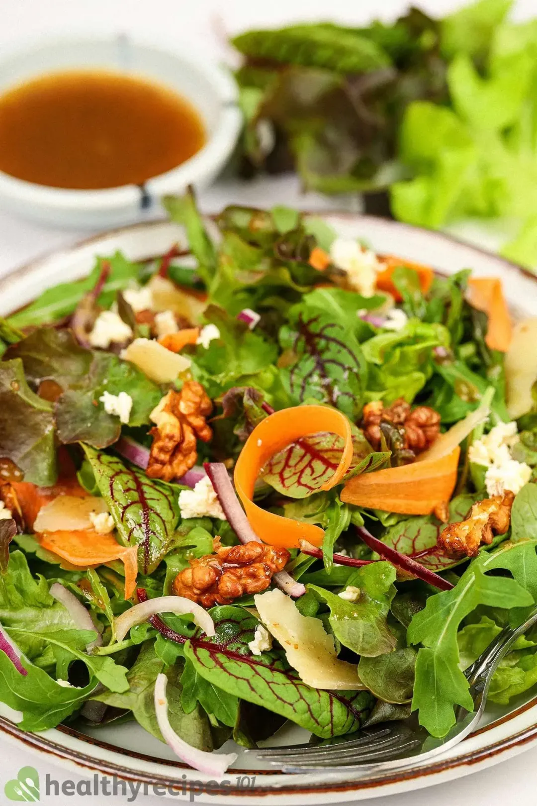 Garnish and toppings for salad mix