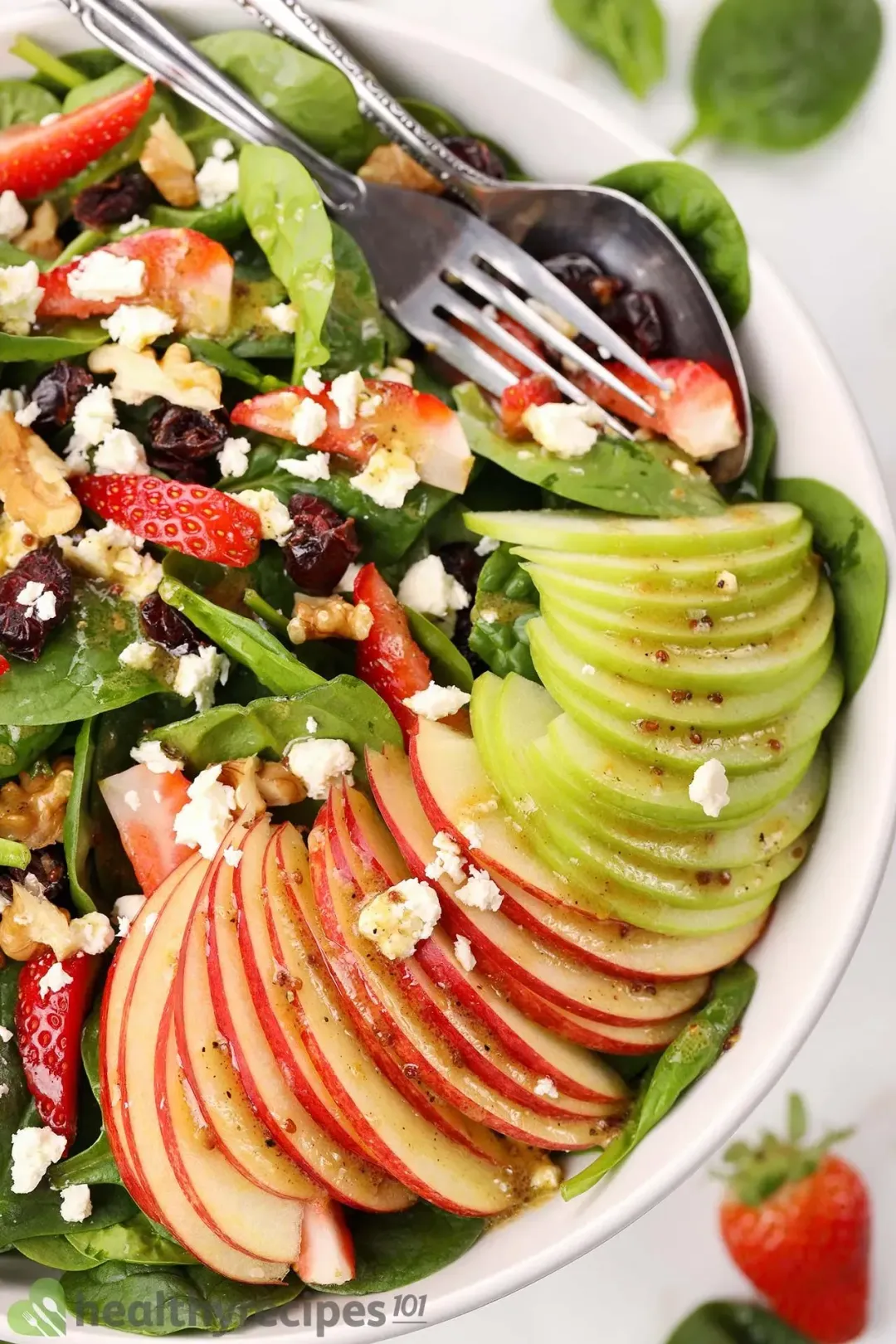 is spinach salad healthy