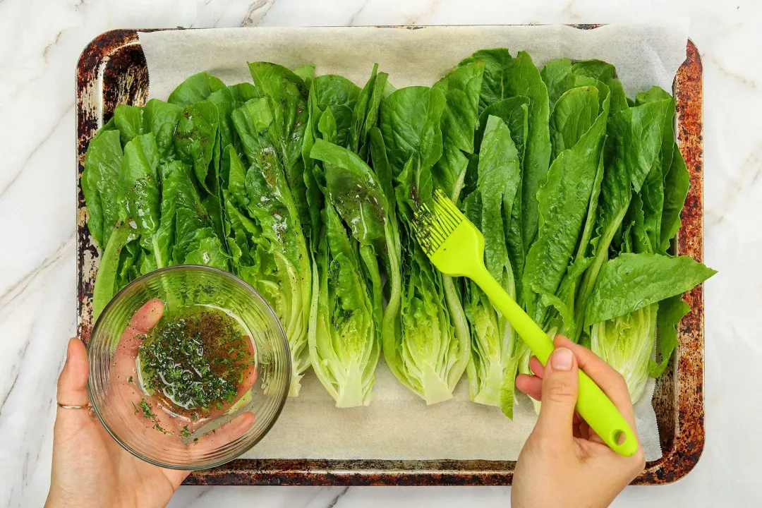 step 4 How to make grilled romaine salad