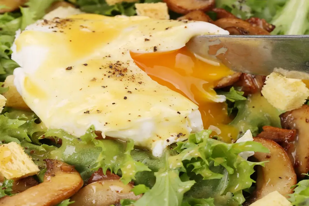 step 7 lyonnaise salad serve