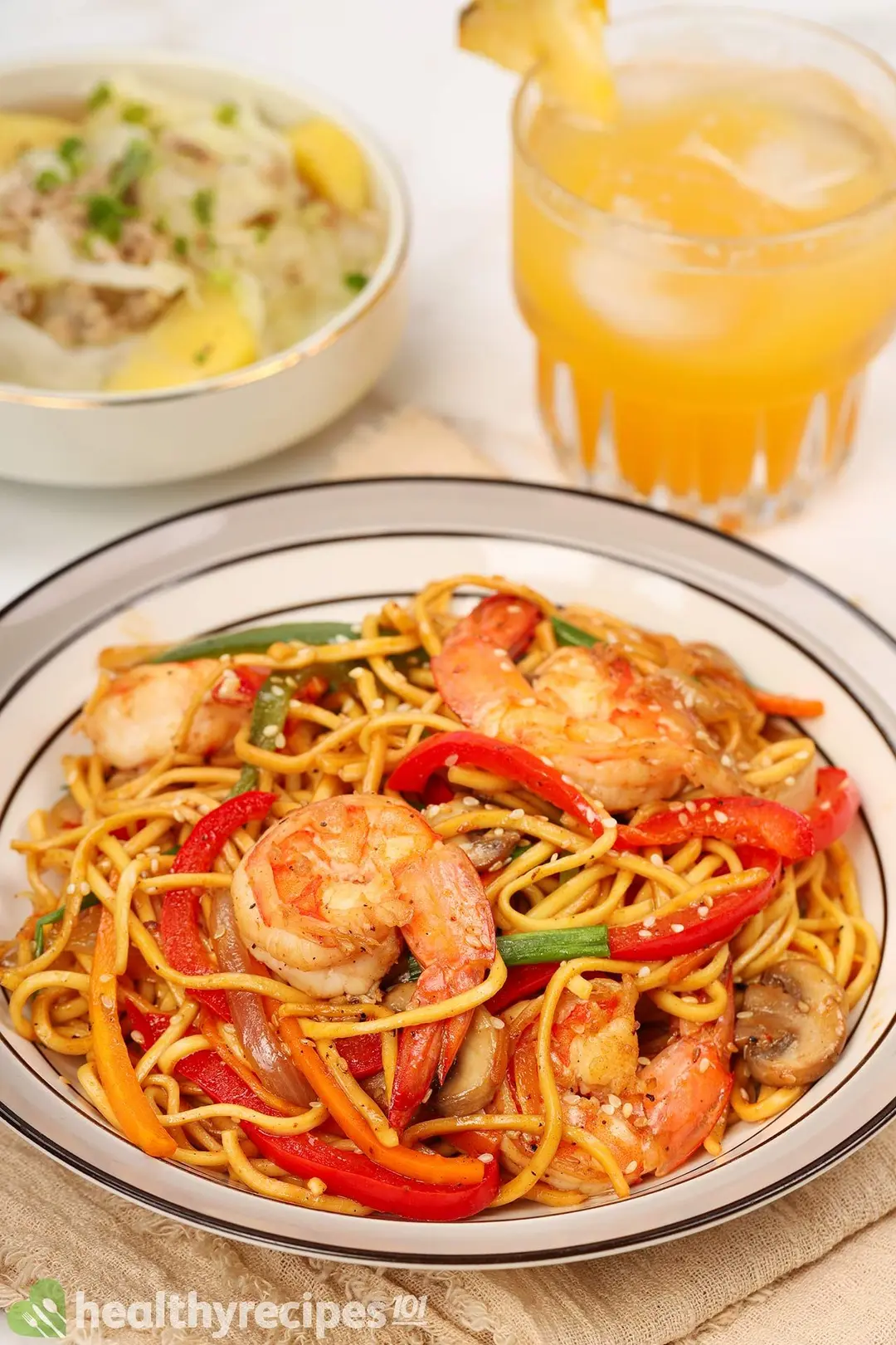 What to Serve With Shrimp Lo Mein