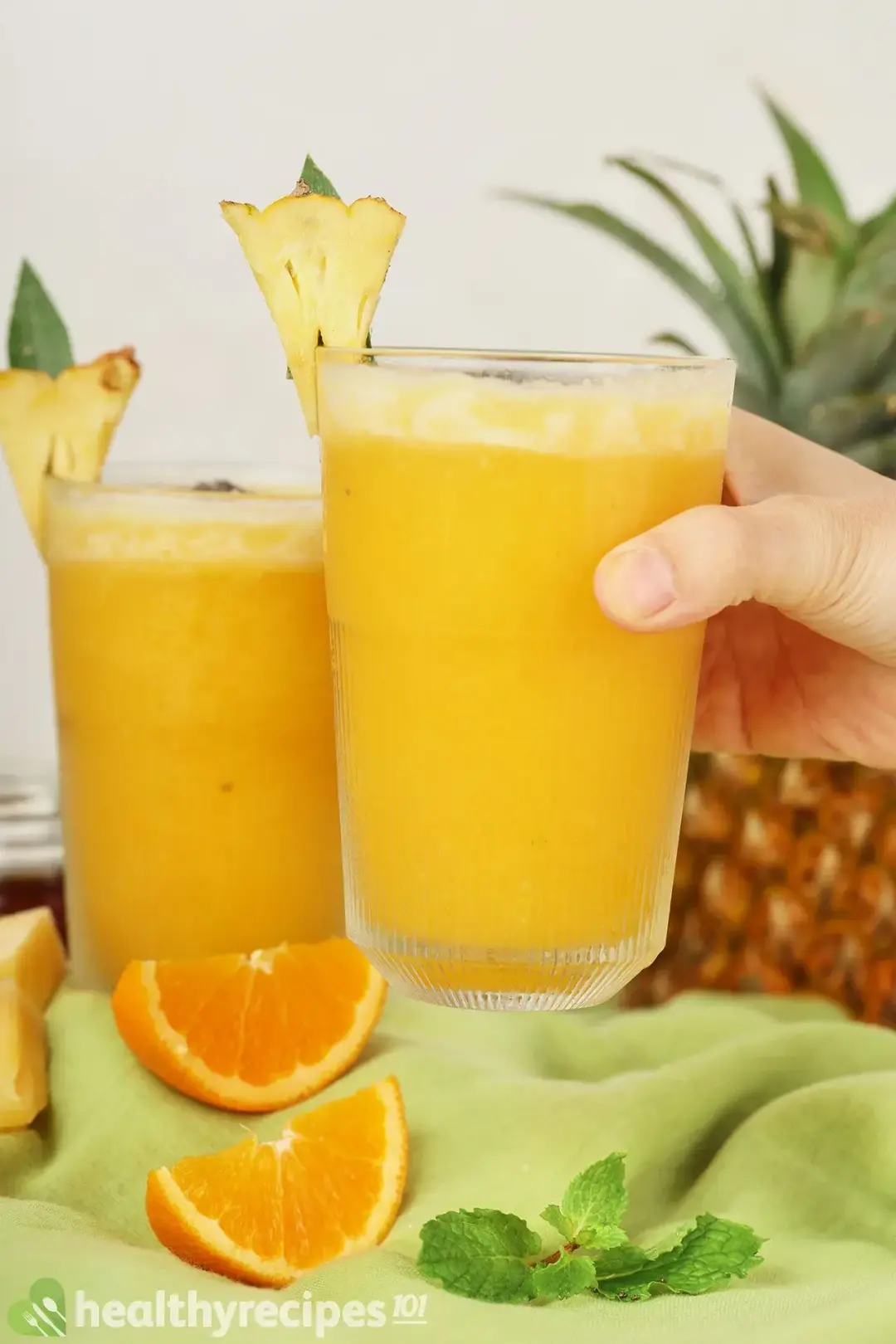 Homemade pineapple ginger smoothie recipe
