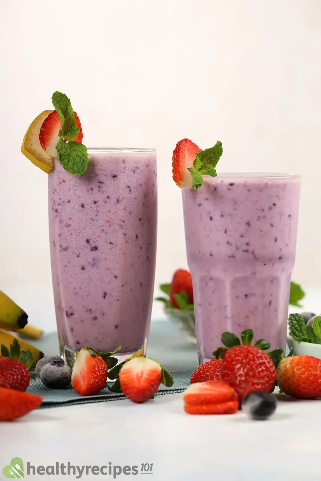 How Long Does This Berry Banana Smoothie Last