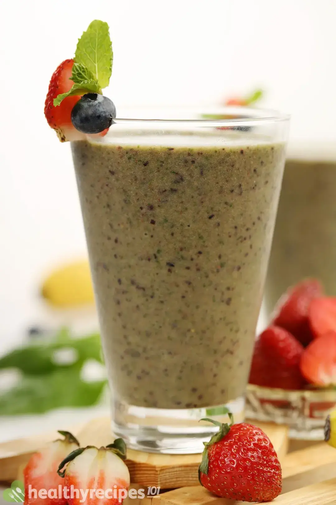 Is Spinach Berry Smoothie Healthy