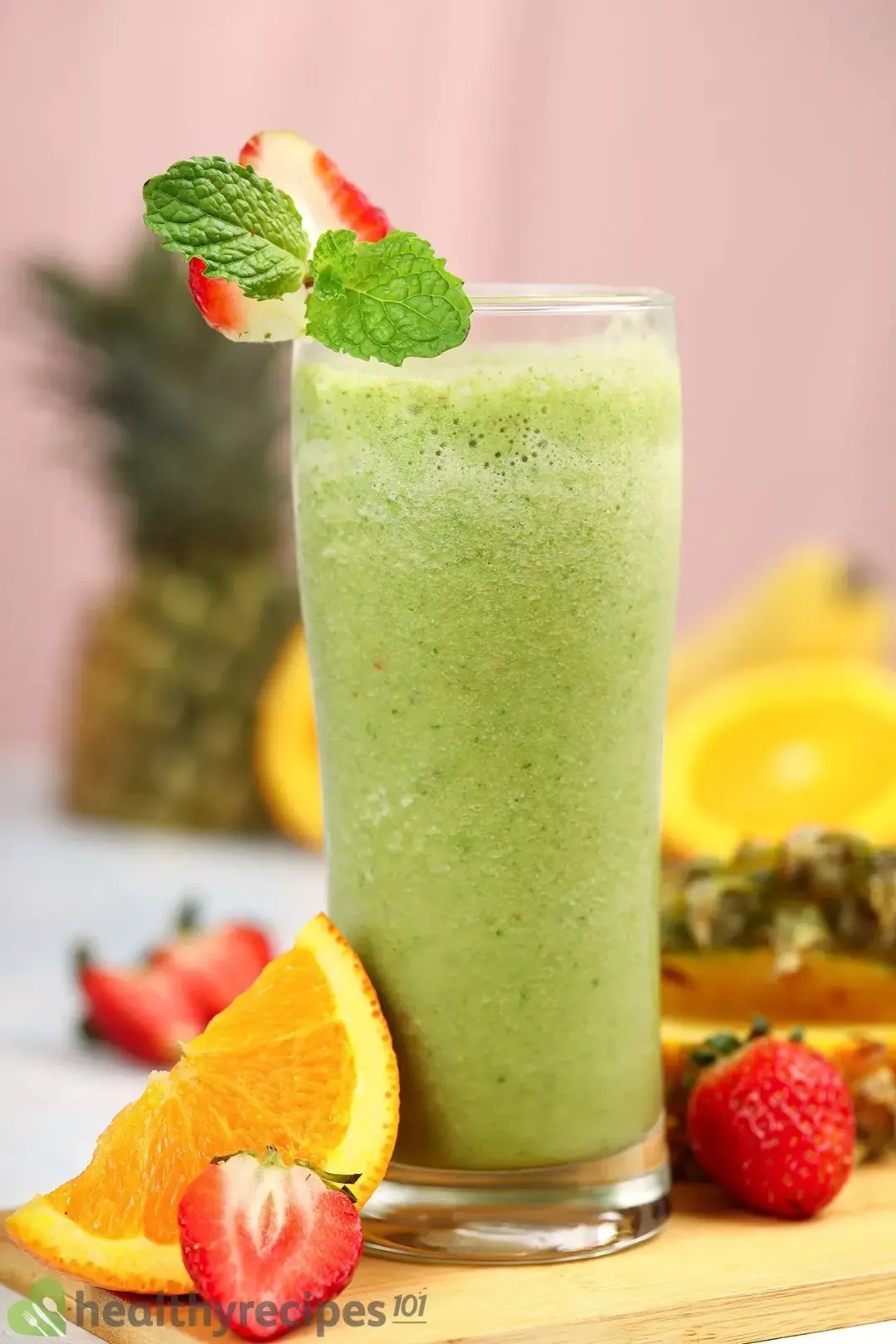 Spinach Fruit Smoothie Recipe: A Thick and Creamy Energy-Boost Drink