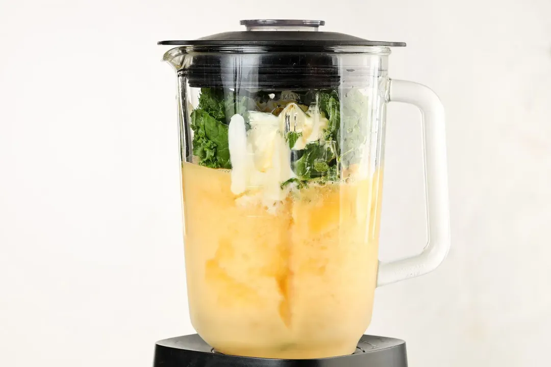 step 1 How to Make a Kale Apple Smoothie