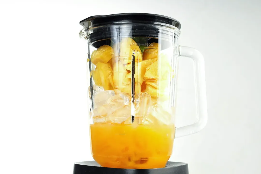 step 1 How to Make Orange Pineapple Smoothie
