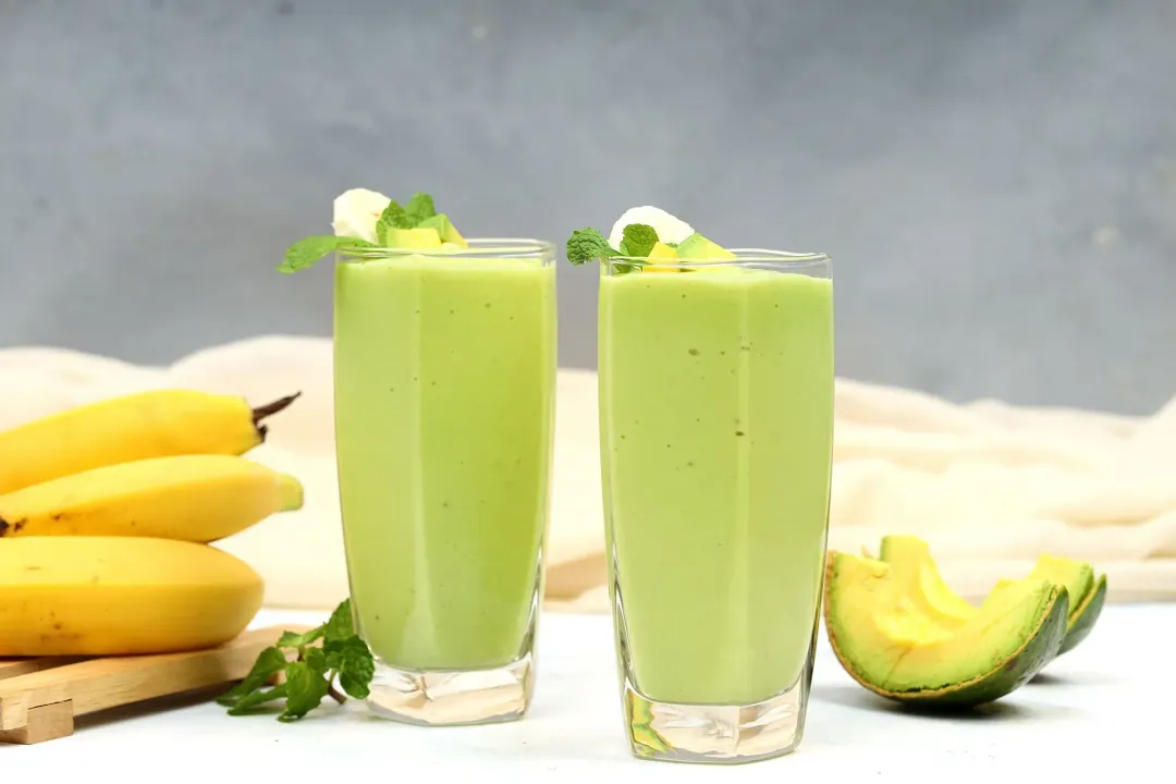 step 2 How to Make Avocado Banana Smoothie