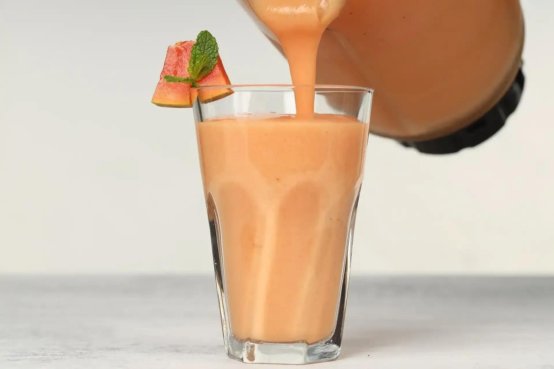 Banana Papaya Smoothie Recipe: A Guilt-Free Pleasure in Disguise