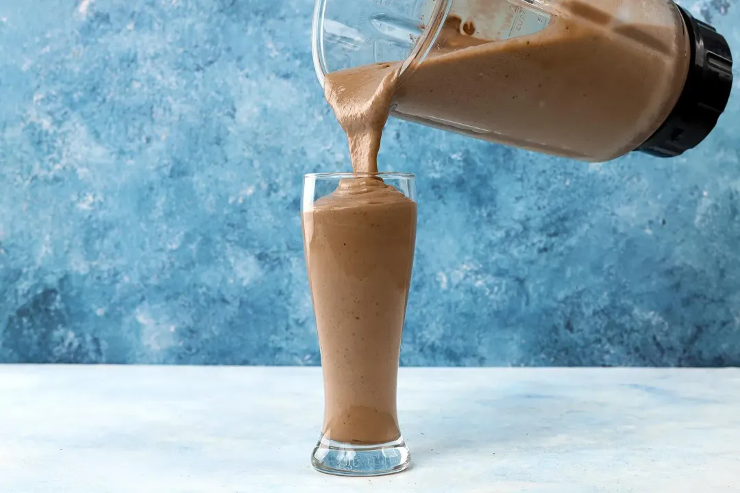 step 2 How to Make Chocolate Avocado Smoothie