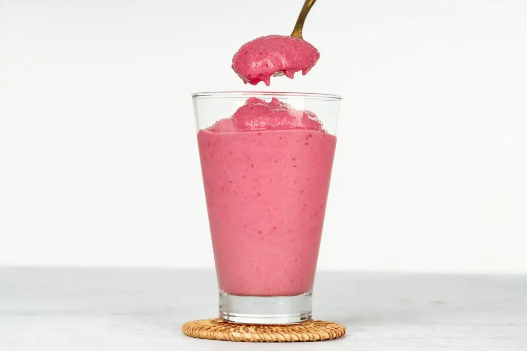 step 2 How to Make Raspberry Smoothie