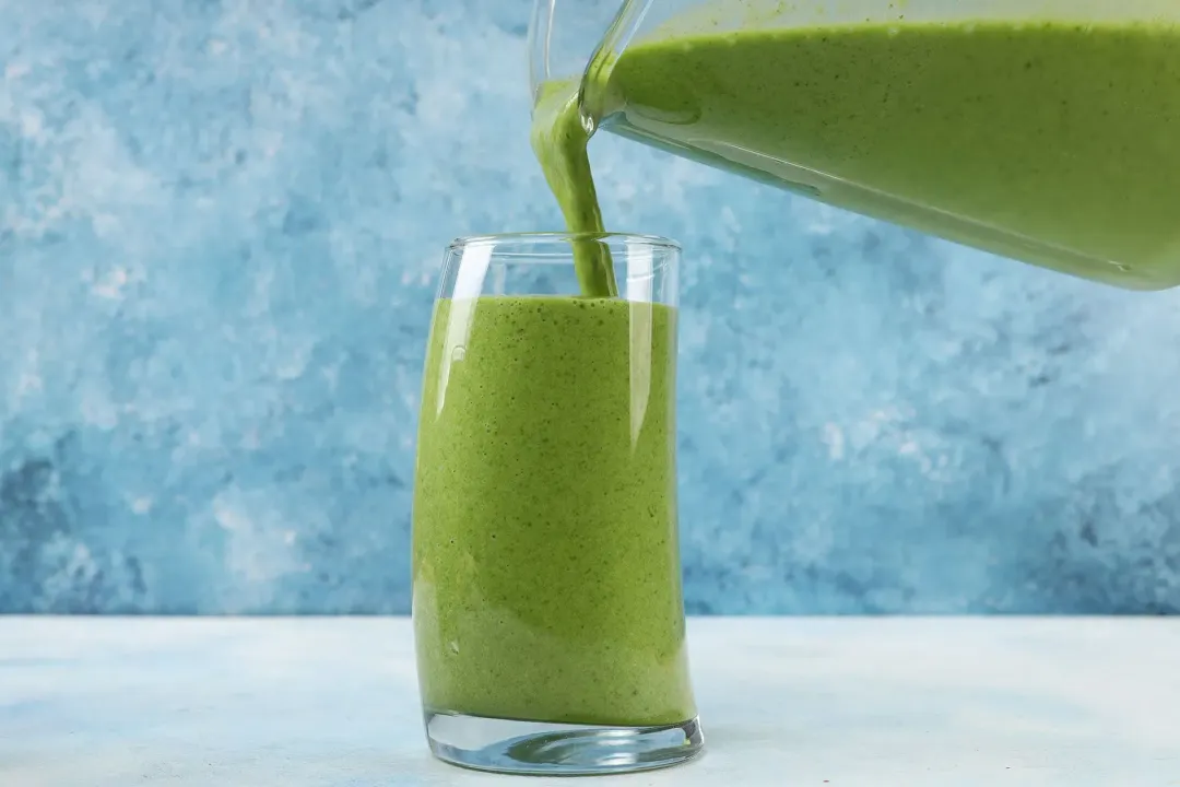 step 2 How to Make Spinach Banana Smoothie