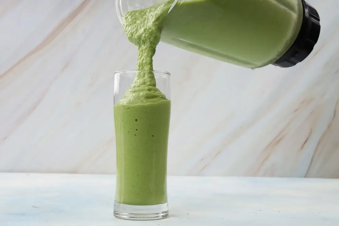 step 2 How to Make a Spinach Smoothie