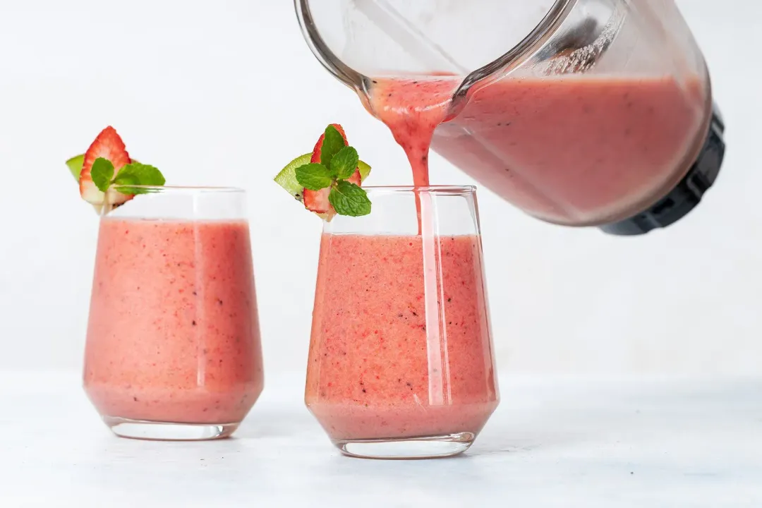 step 2 How to Make This Strawberry Kiwi Smoothie